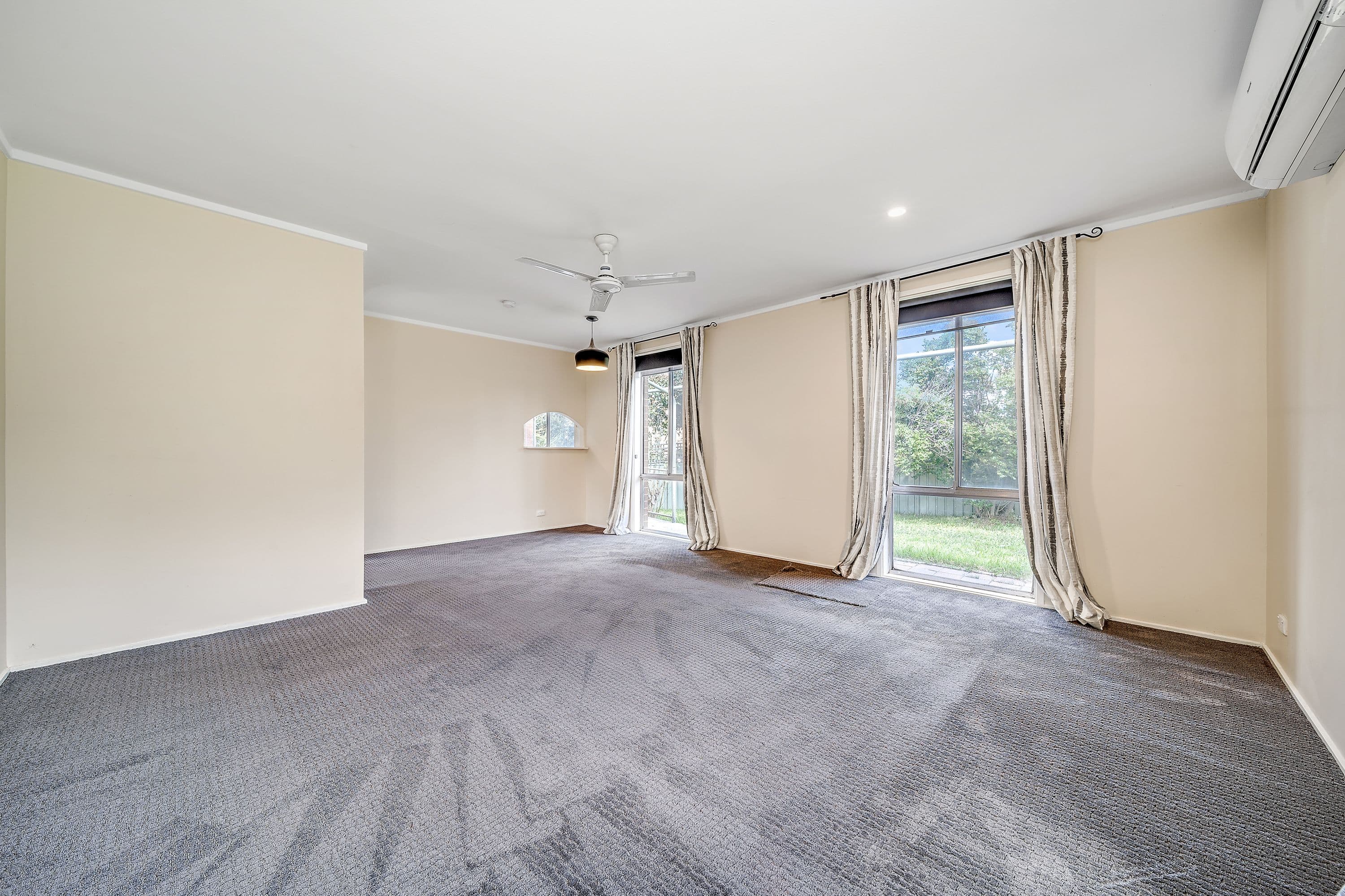 6 Rundle Place, Kambah ACT 2902, Kambah - Thumbnail 3