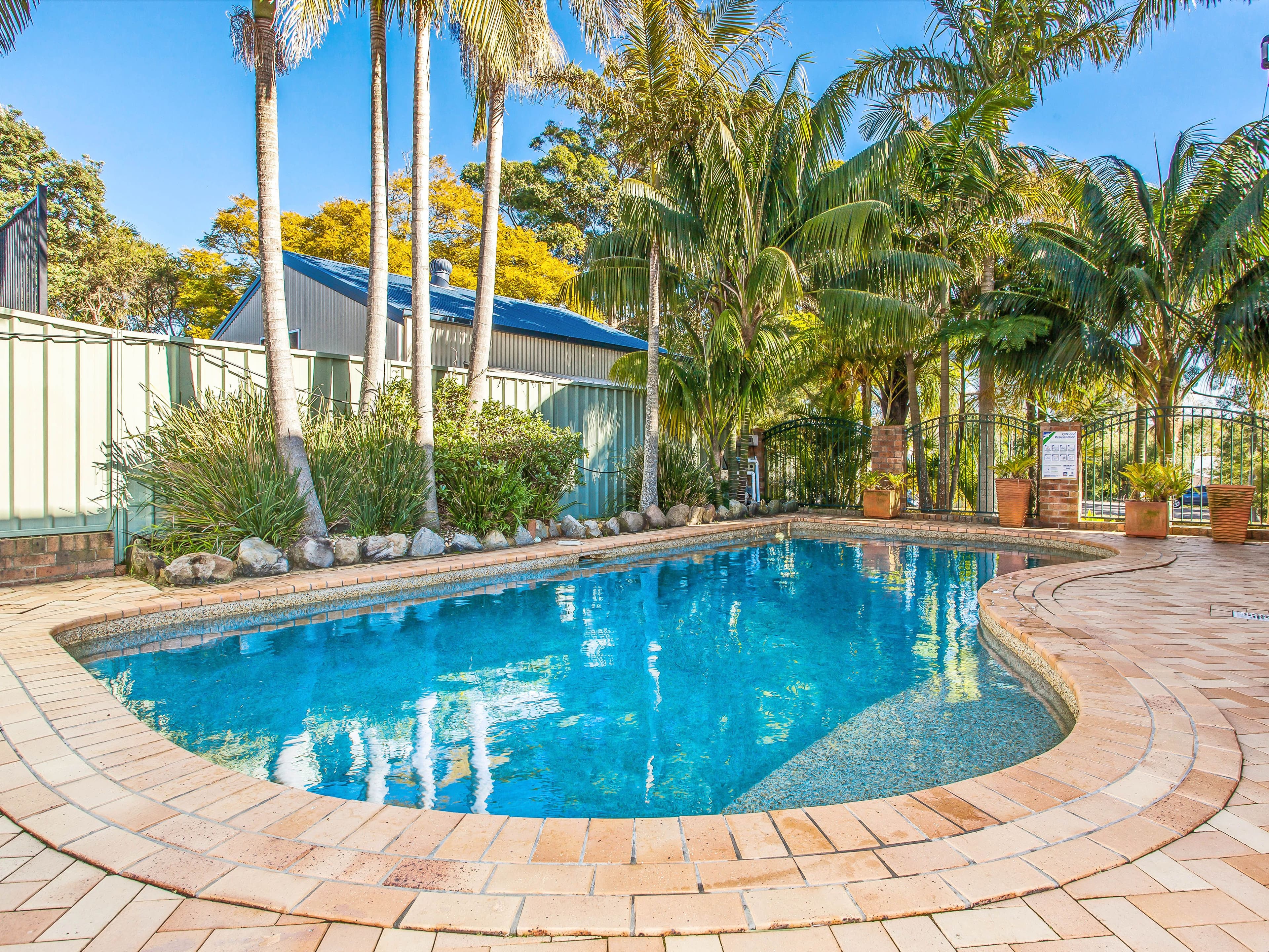 15 Harper Lane, Helensburgh - Image 1