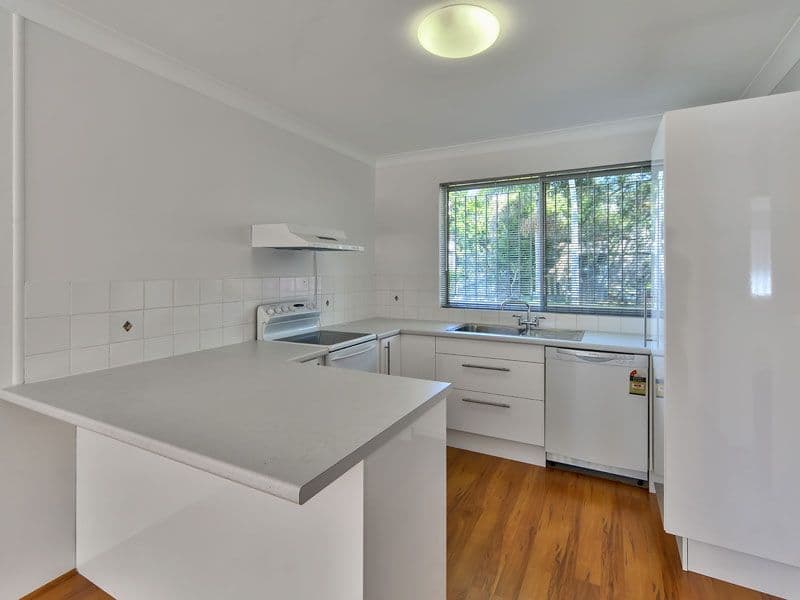 38 Riddell Street, BULIMBA QLD 4171, Bulimba - Thumbnail 4