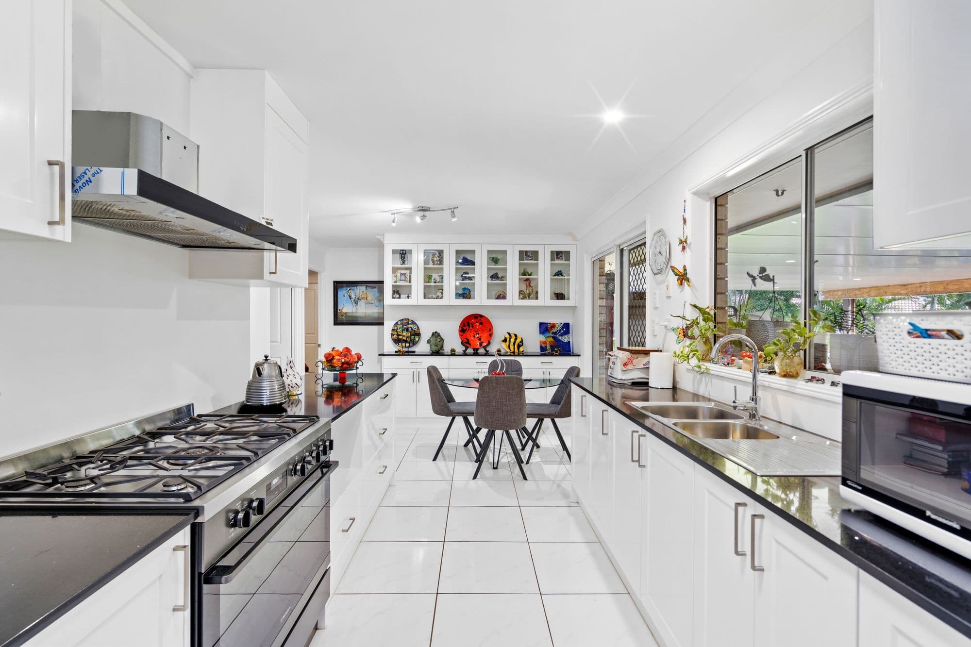 10 Tekam Crescent, Tanah Merah QLD 4128, Tanah Merah - Thumbnail 3