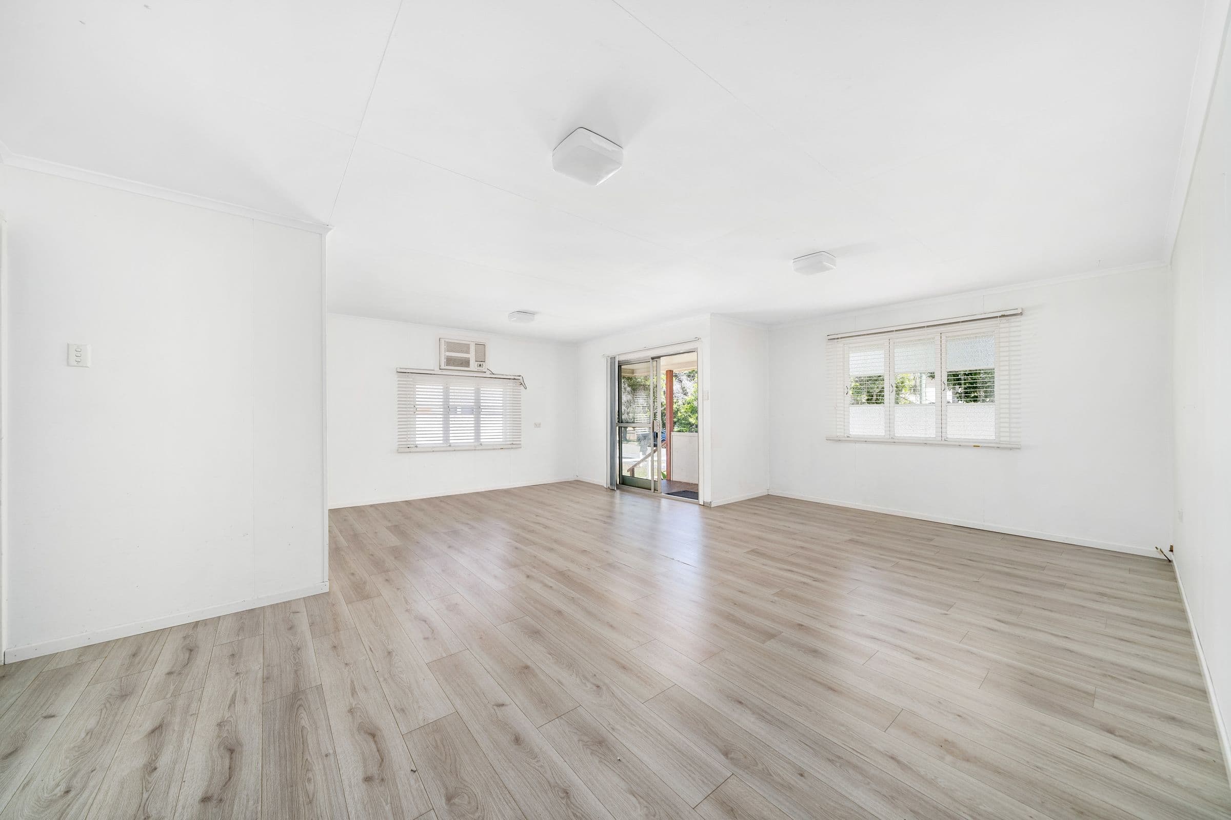 10 Baldwin Street, Redcliffe QLD 4020, Redcliffe - Thumbnail 6