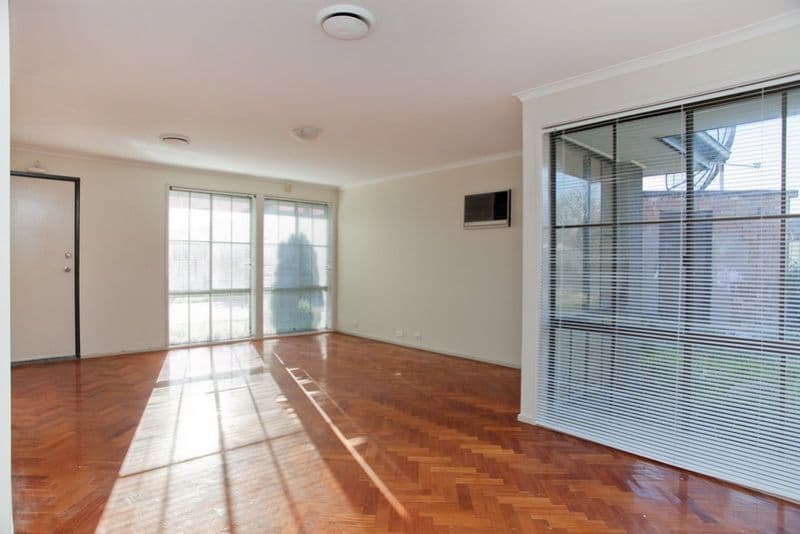 11 Hermitage Court, MEADOW HEIGHTS VIC 3048, Meadow Heights - Thumbnail 6