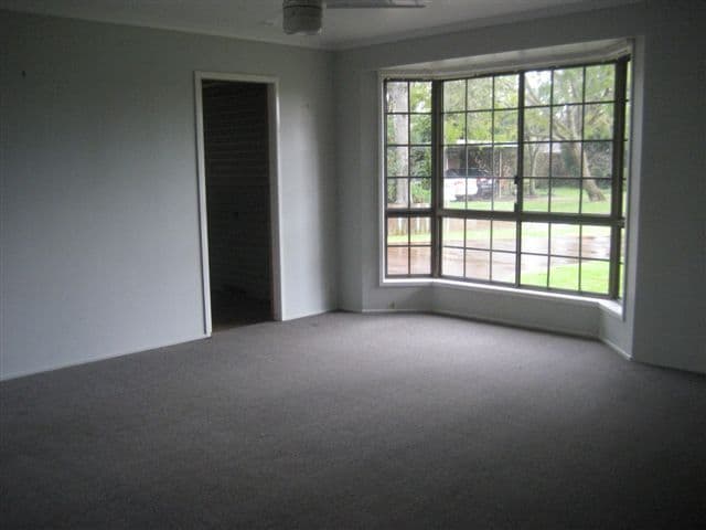 16  Crosby Street, DARLING HEIGHTS QLD 4350, Darling Heights - Thumbnail 4