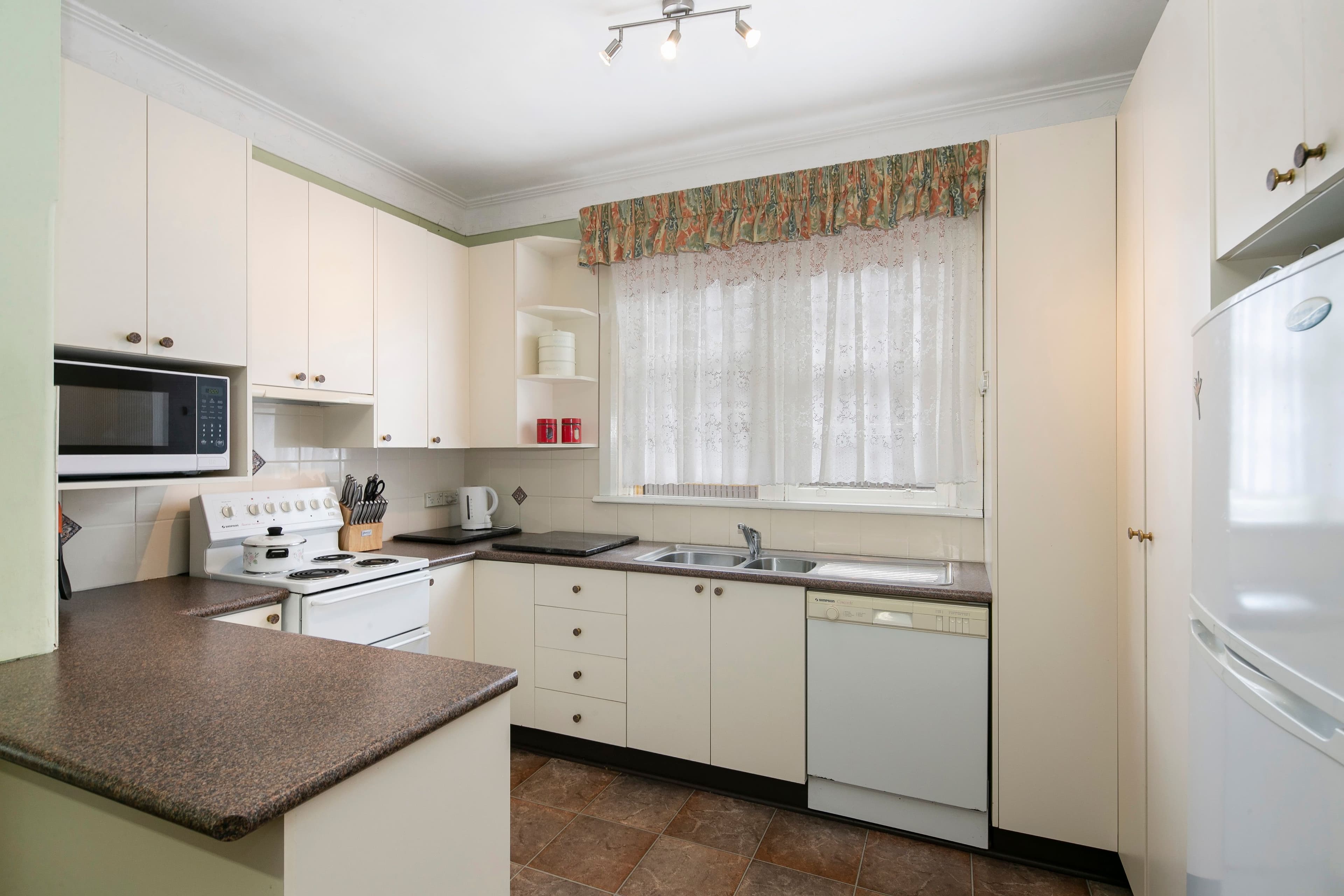 46 Victoria Street, Goulburn NSW 2580, Goulburn - Thumbnail 3