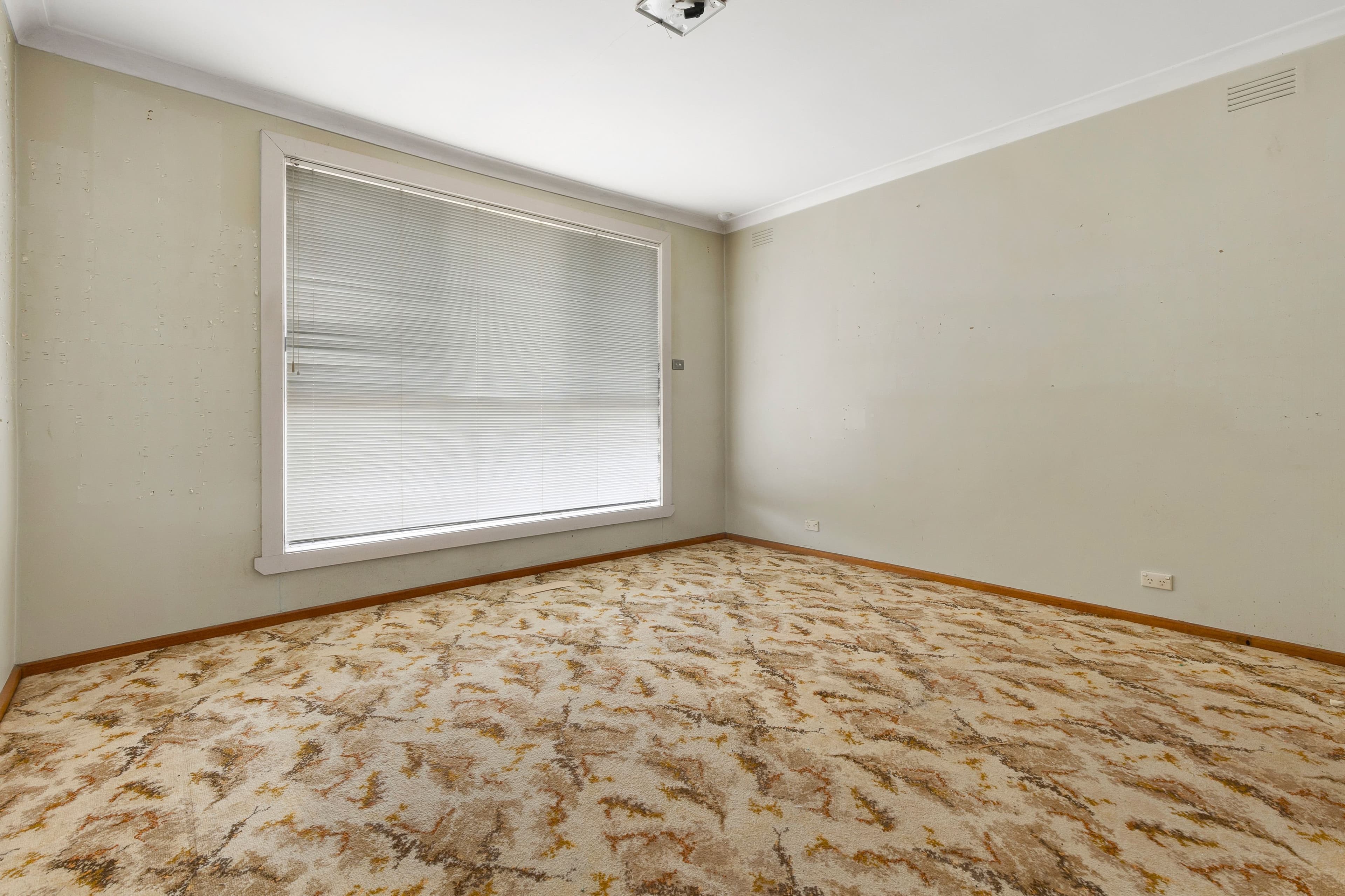34 Pines Way, Craigieburn VIC 3064, Craigieburn - Thumbnail 4