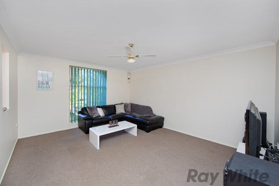 13 Leumeah Avenue, CHAIN VALLEY BAY NSW 2259, Chain Valley Bay - Thumbnail 4