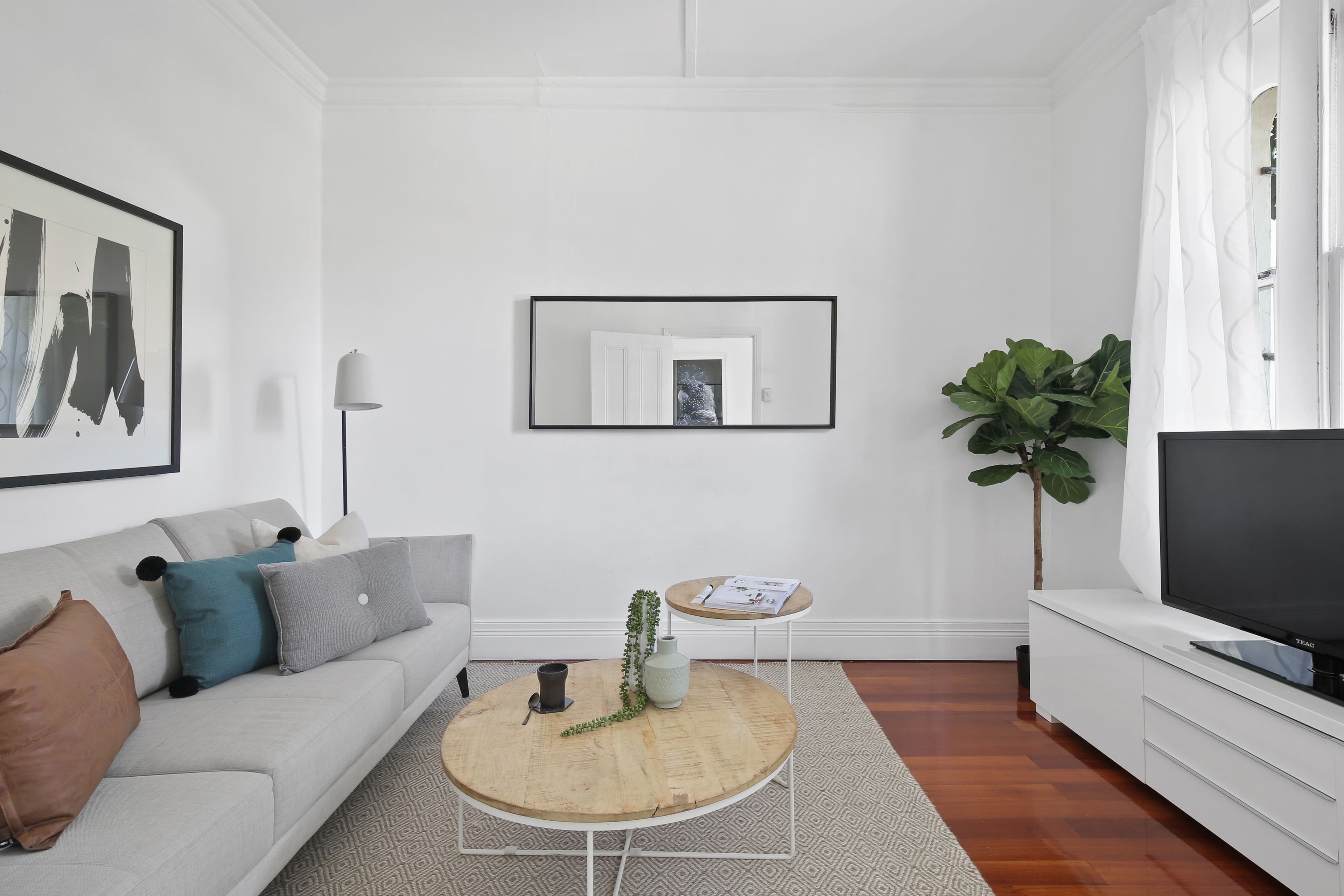 23 Simmons Street, Enmore - Thumbnail 2