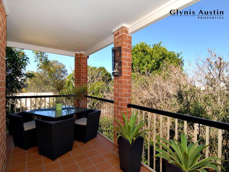 68 Waverley Road, TARINGA QLD 4068, Taringa - Thumbnail 2