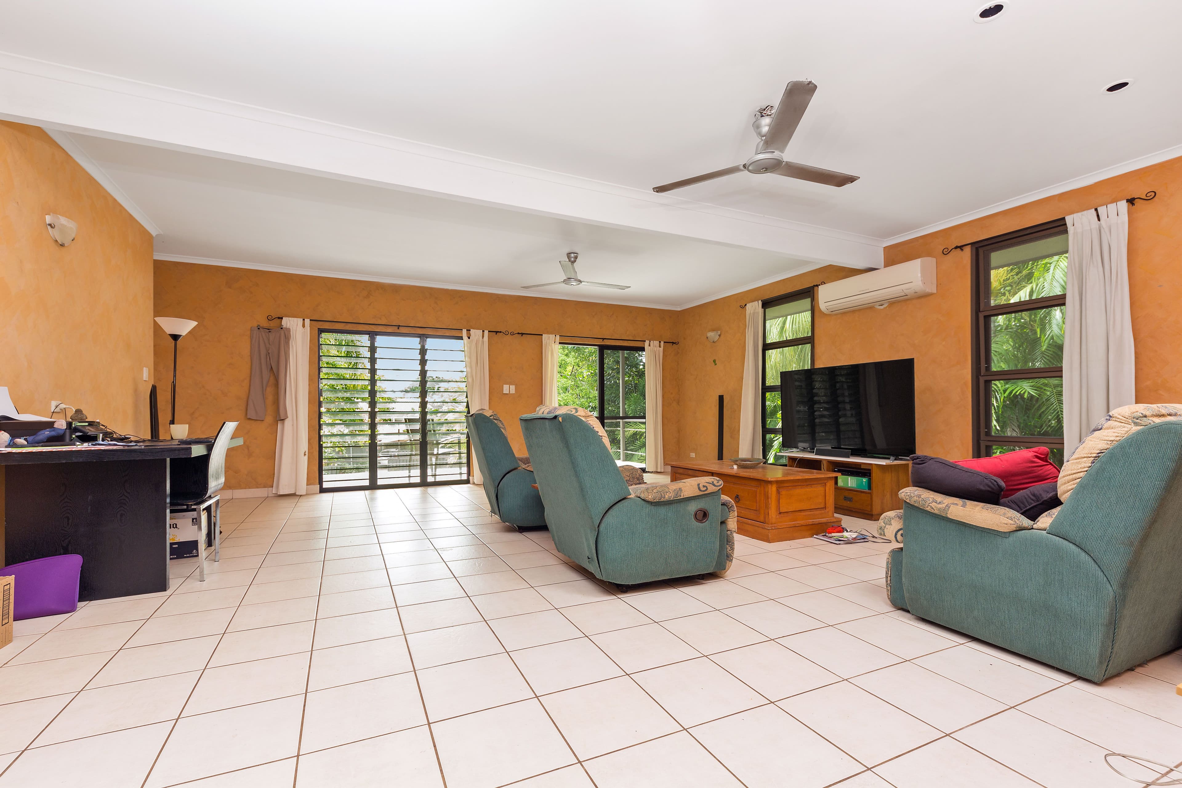 22 Bougainvilia Street, Nightcliff NT 0810, Nightcliff - Thumbnail 4