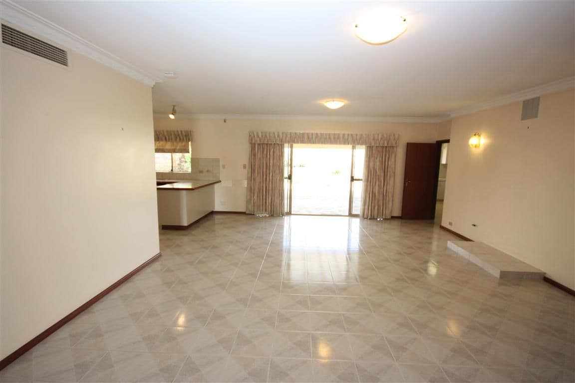 13 Gough Place, NORANDA WA 6062, Noranda - Thumbnail 5