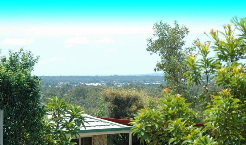 7 Pineview Drive, OXENFORD QLD 4210, Oxenford - Thumbnail 2