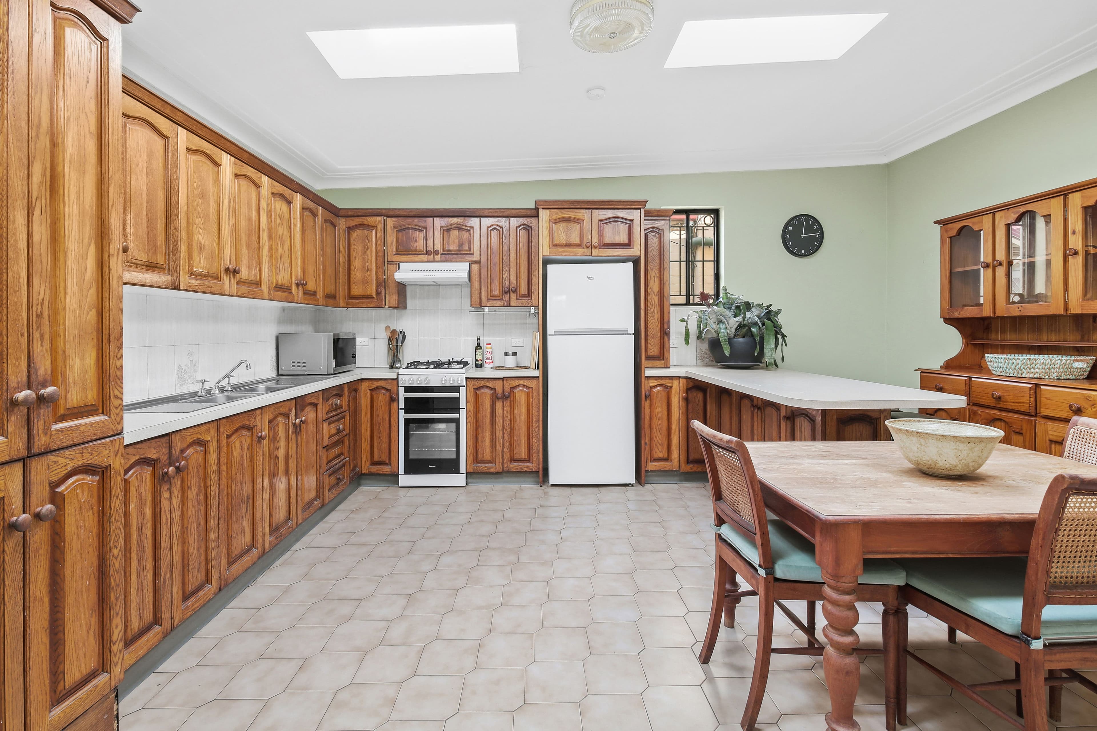32 Juliett Street, Enmore - Thumbnail 4