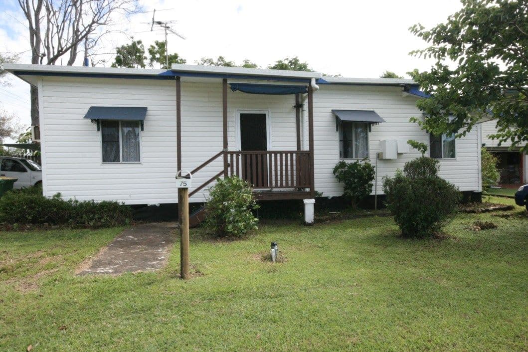 75 Beach Road, Sarina QLD 4737, Sarina Beach - Image 1
