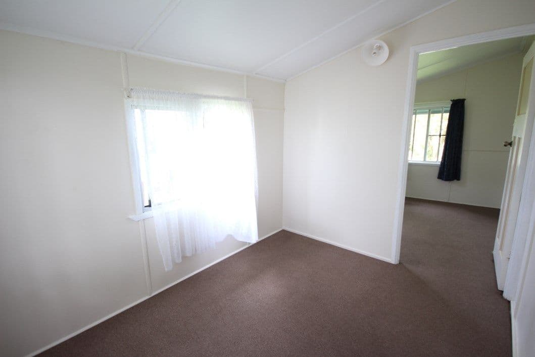75 Beach Road, Sarina QLD 4737, Sarina Beach - Thumbnail 6