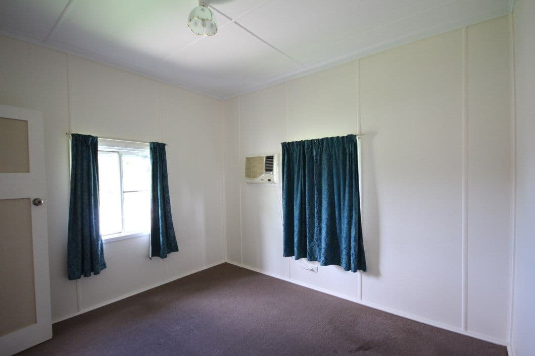 75 Beach Road, Sarina QLD 4737, Sarina Beach - Thumbnail 7