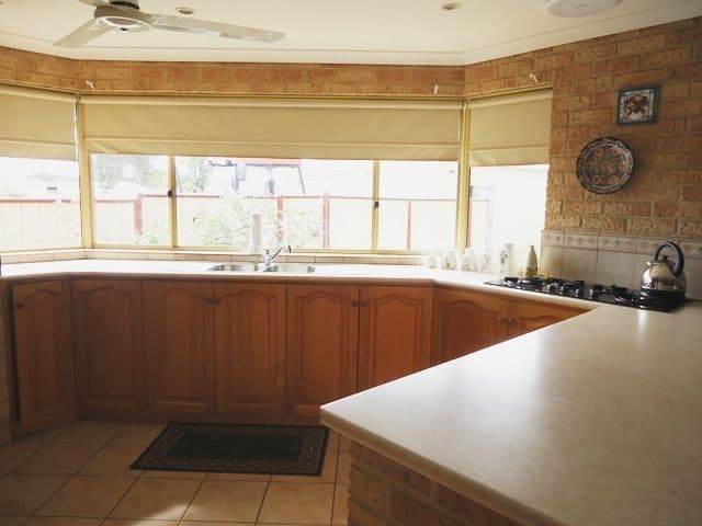 12 Grosvenor Close, WOORREE WA 6530, Woorree - Thumbnail 5