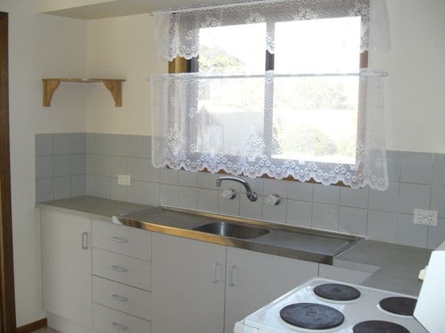 81 Hurling Drive, MOUNT BARKER SA 5251, Mount Barker - Thumbnail 2