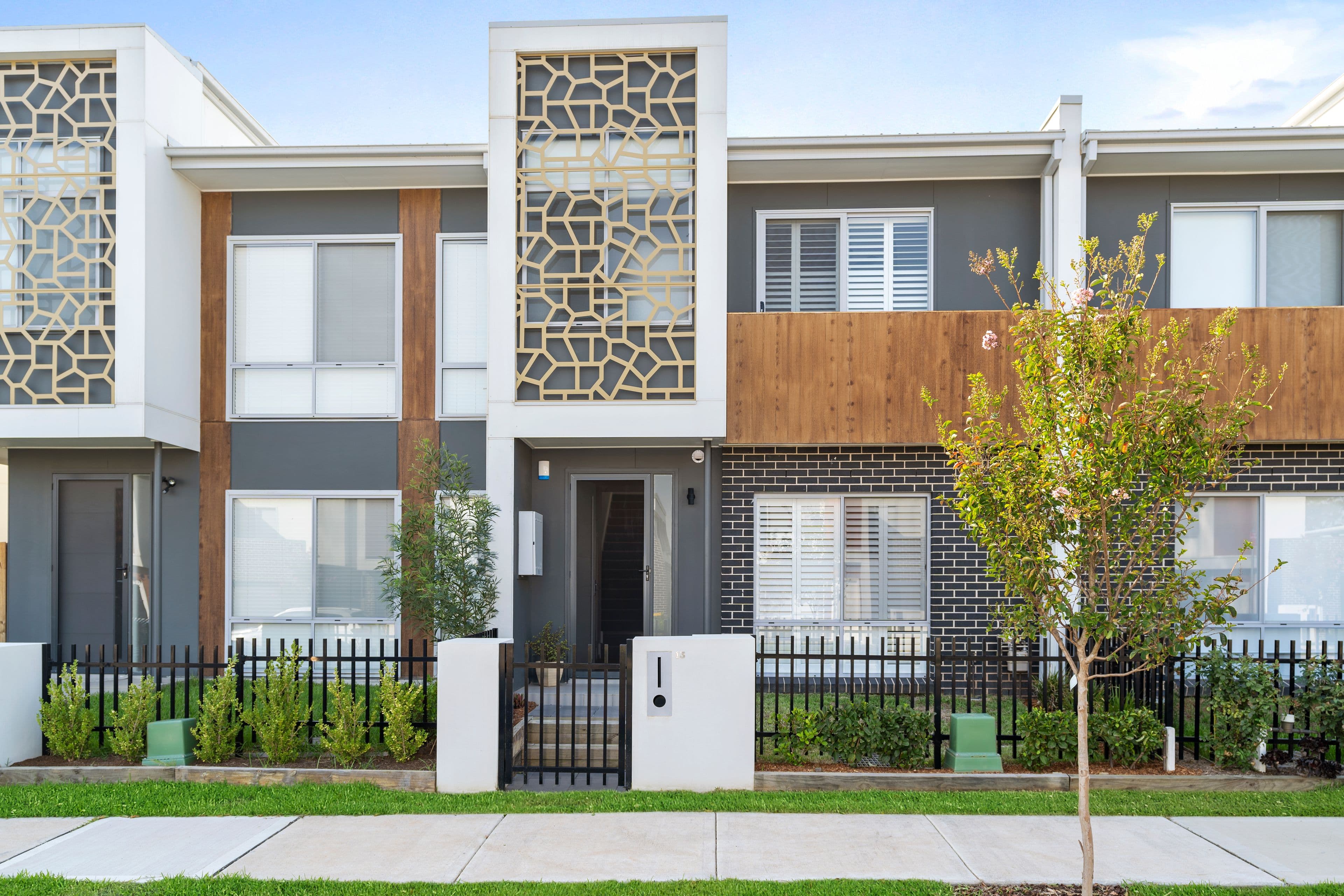 13 Curlewis Street, GLEDSWOOD HILLS NSW 2557, Gledswood Hills - Image 1