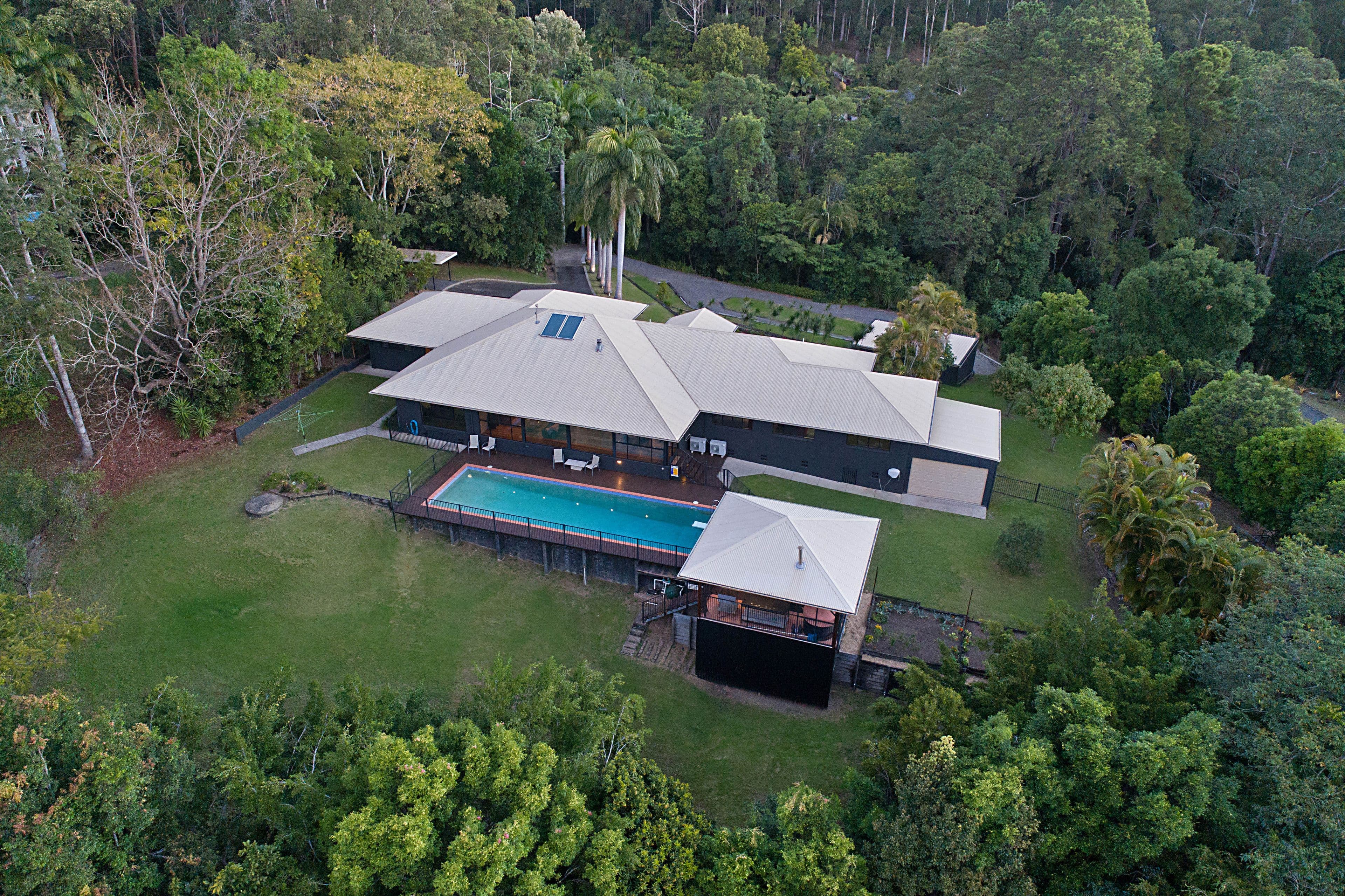 12 Forest View Court, Forest Glen QLD 4556, Forest Glen - Thumbnail 2