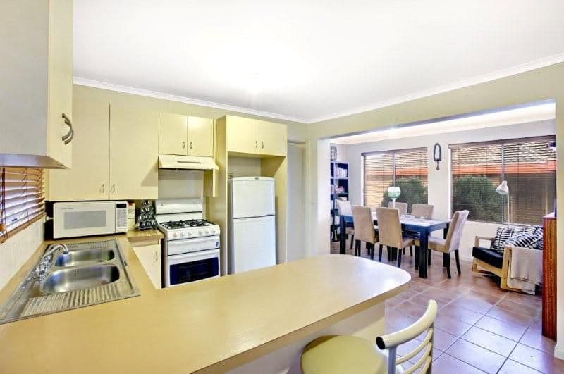 54 Chapman Avenue, GLENROY VIC 3046, Glenroy - Thumbnail 5