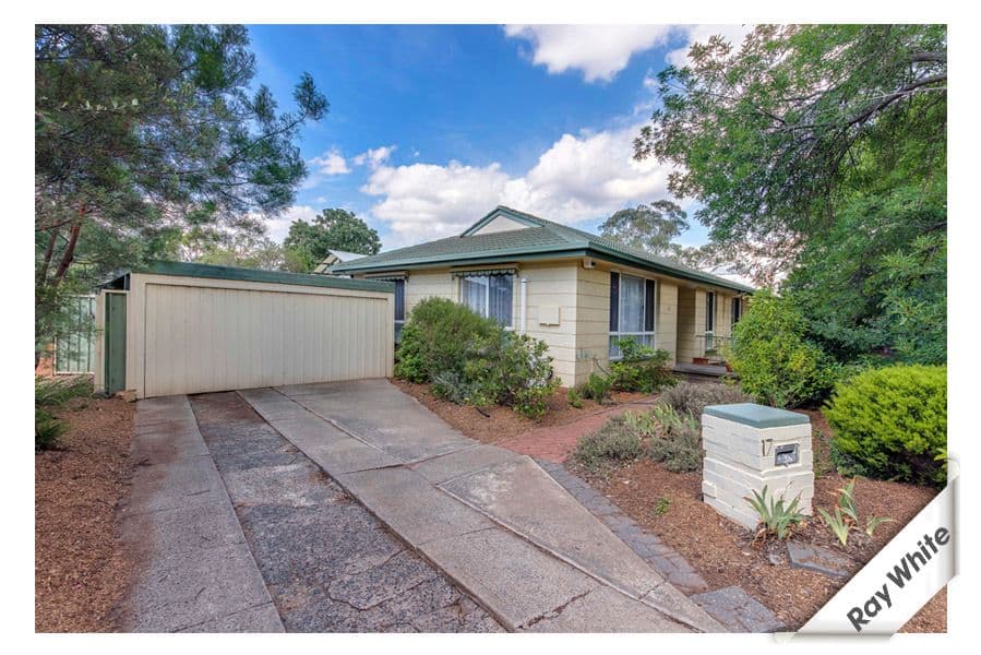 17 Pennefather Street, Higgins ACT 2615, Higgins - Thumbnail 2
