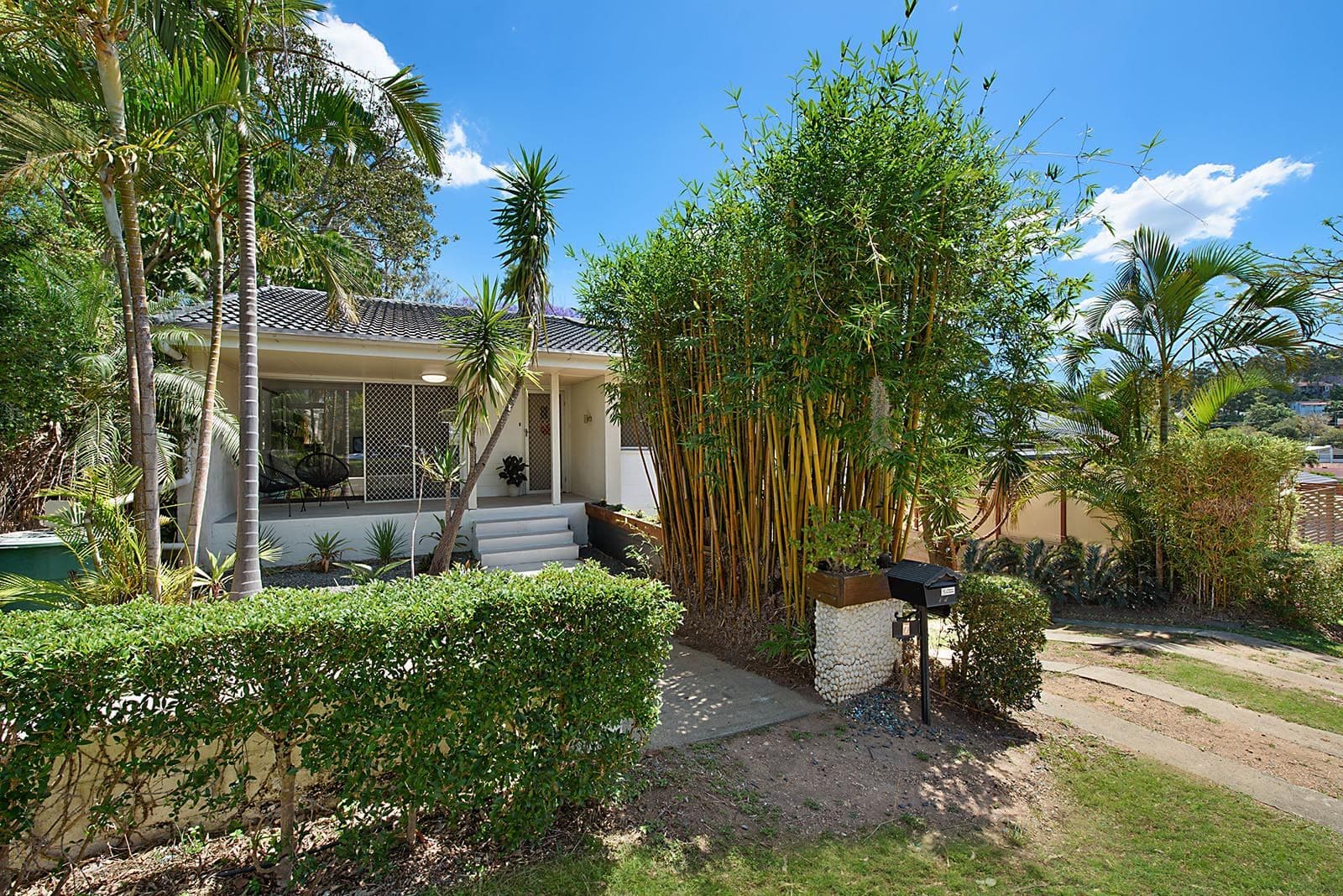 7 Alkina Street, Kenmore QLD 4069, Kenmore - Thumbnail 2