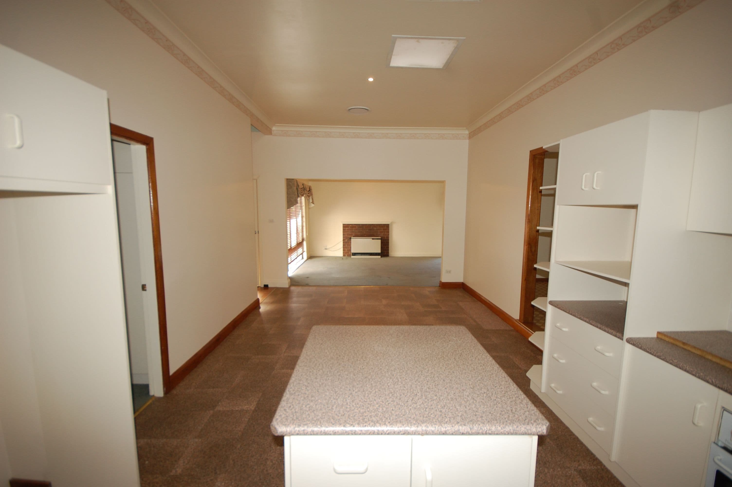 21 Groongal Avenue, Griffith - Thumbnail 7
