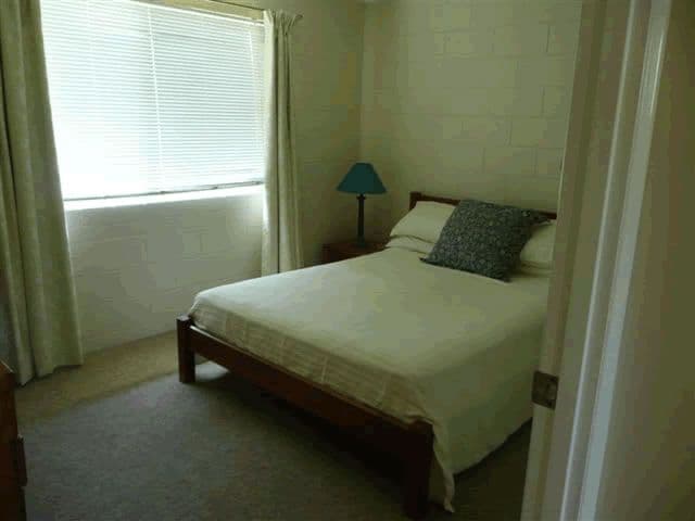 2 Pearl Court, DEERAGUN QLD 4818, Deeragun - Thumbnail 4