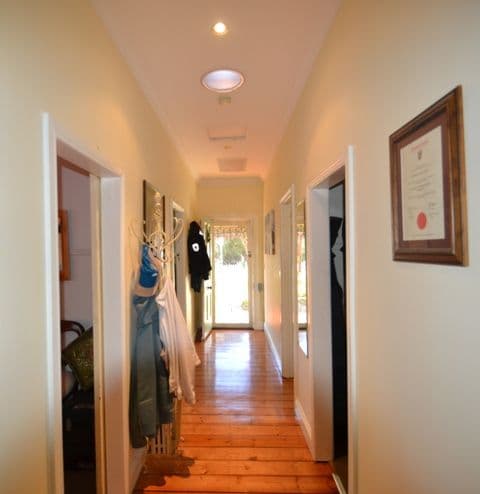 15 Moyle Street, SEYMOUR VIC 3660, Seymour - Thumbnail 2