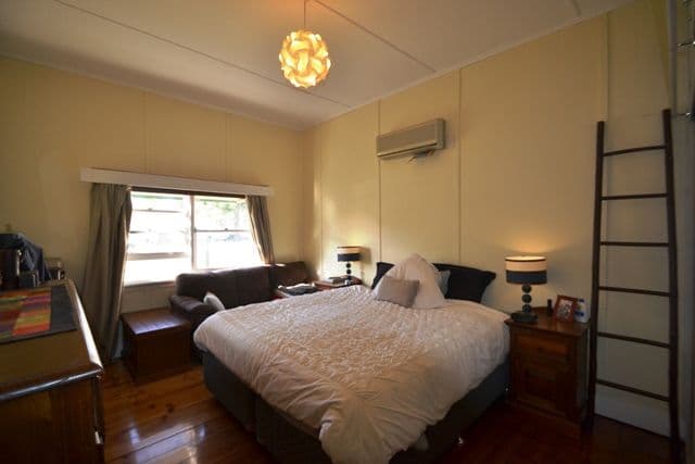 15 Moyle Street, SEYMOUR VIC 3660, Seymour - Thumbnail 4