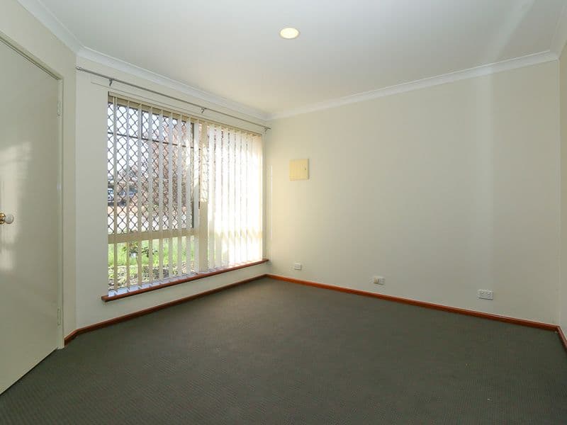 39 Golden Retreat, Bullsbrook WA 6084, Bullsbrook - Thumbnail 2