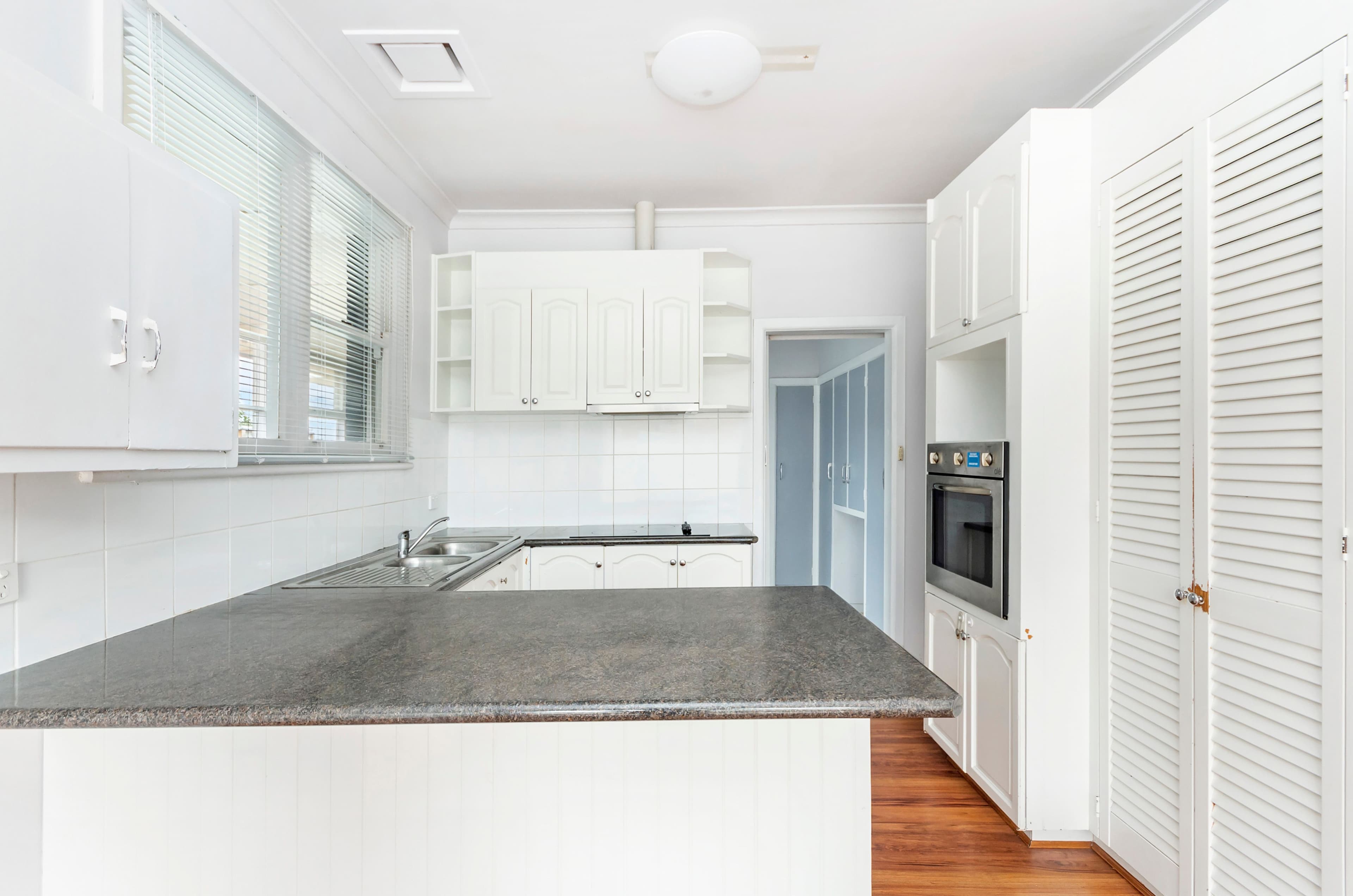 148 Mortlake Road, Warrnambool VIC 3280, Warrnambool - Thumbnail 5