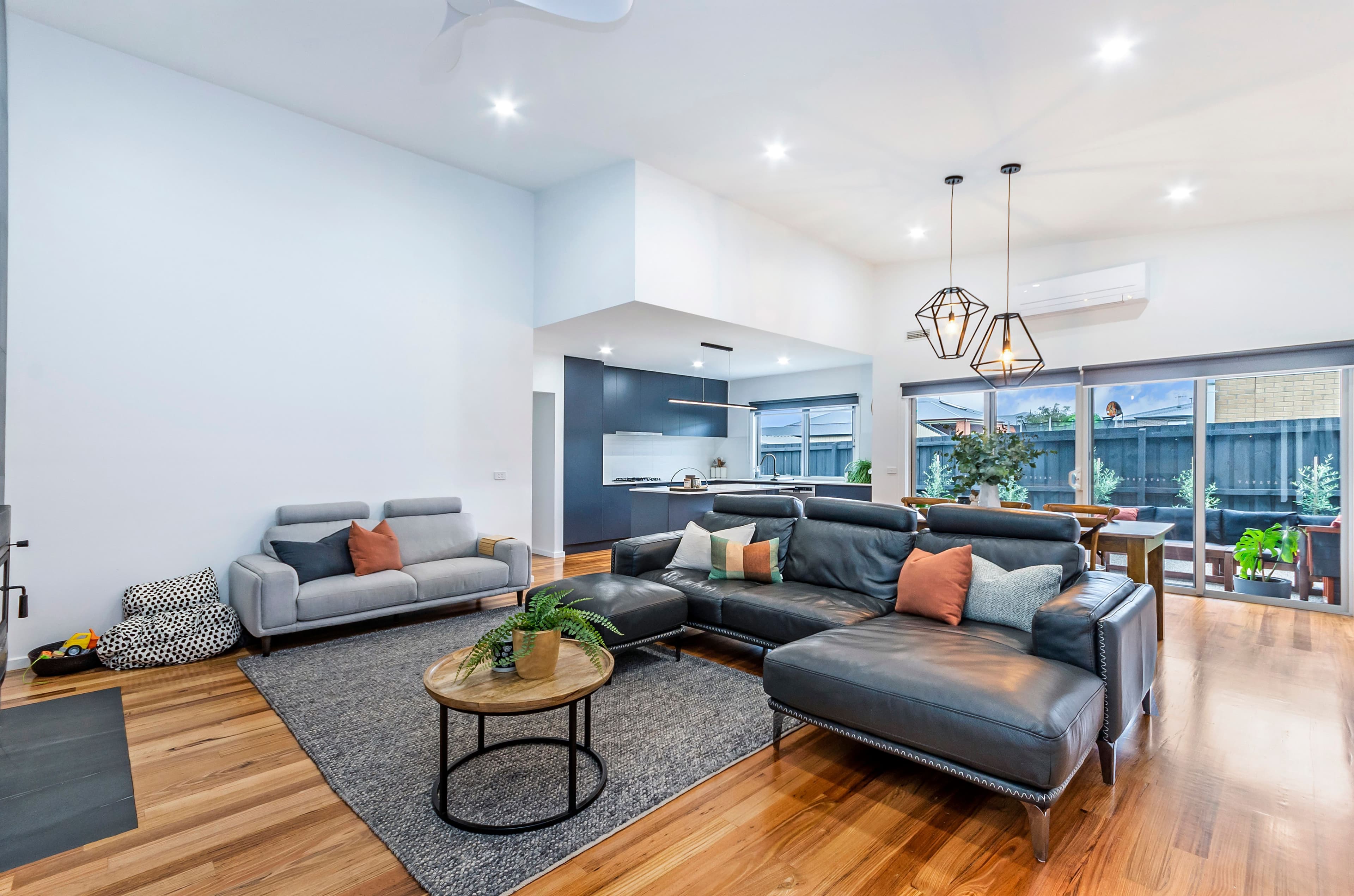 15 McMahon Street, Warrnambool VIC 3280, Warrnambool - Thumbnail 2