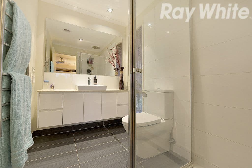 10 Farmillo Court, Lysterfield VIC 3156, Lysterfield - Thumbnail 8