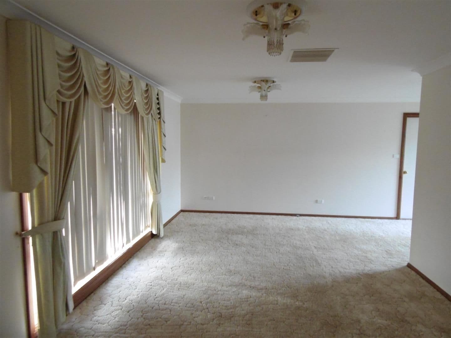33 Lawson Street, Parkes - Thumbnail 2