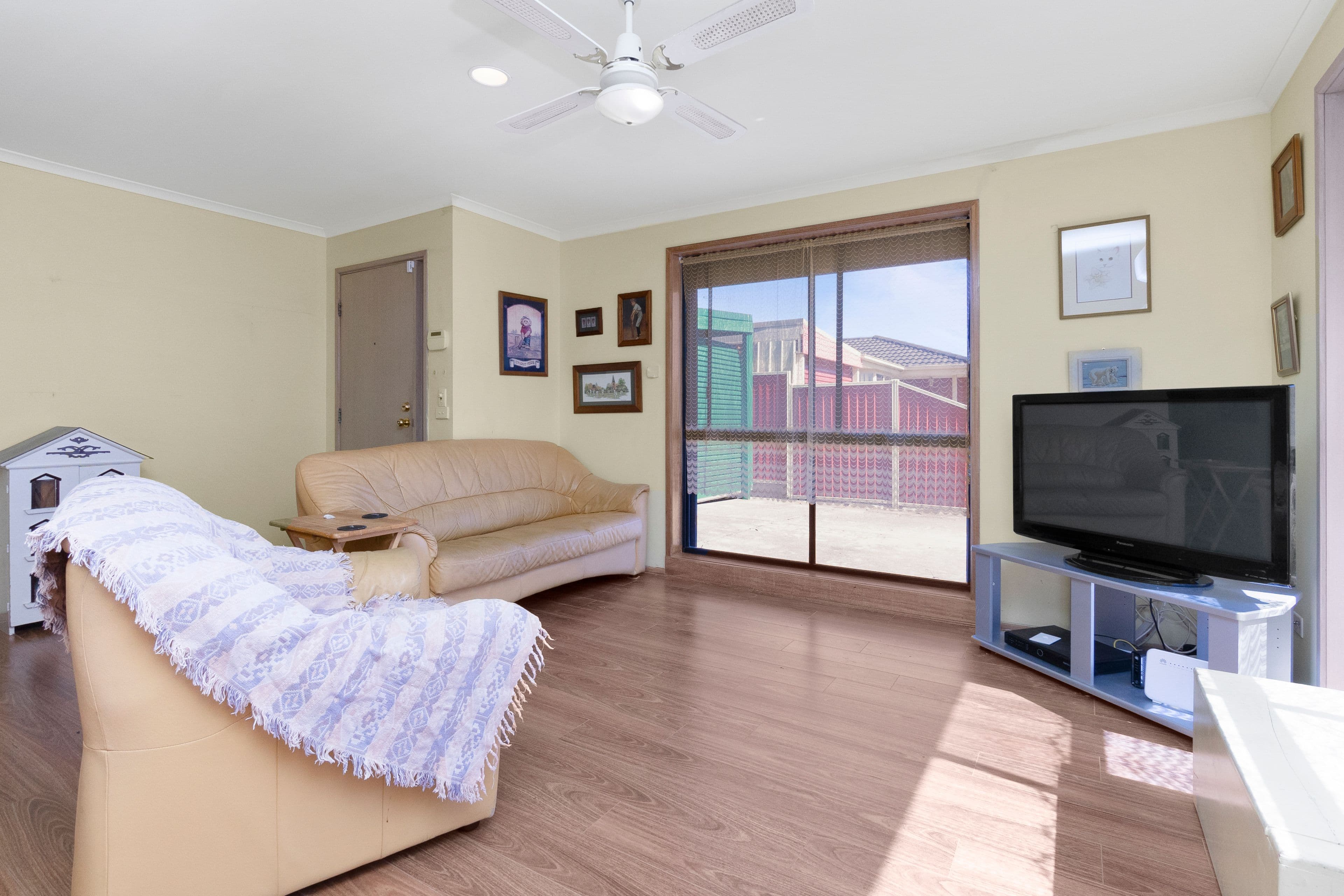 9 St Lawrence Close, Werribee VIC 3030, Werribee - Thumbnail 2