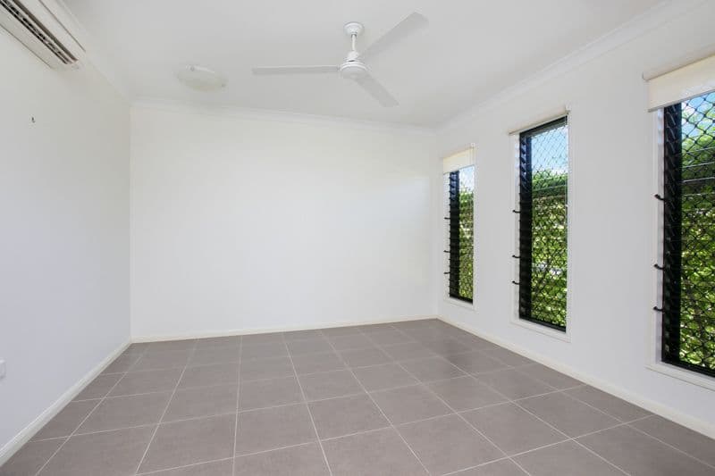 4 Roderick Street, BENTLEY PARK QLD 4869, Bentley Park - Thumbnail 5