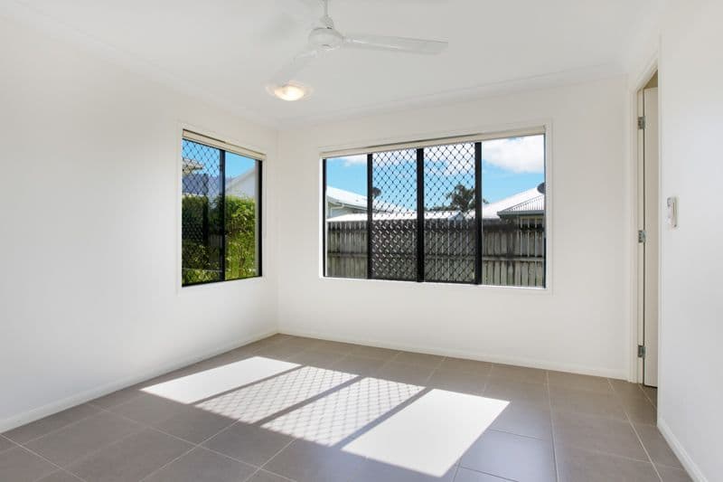 4 Roderick Street, BENTLEY PARK QLD 4869, Bentley Park - Thumbnail 6