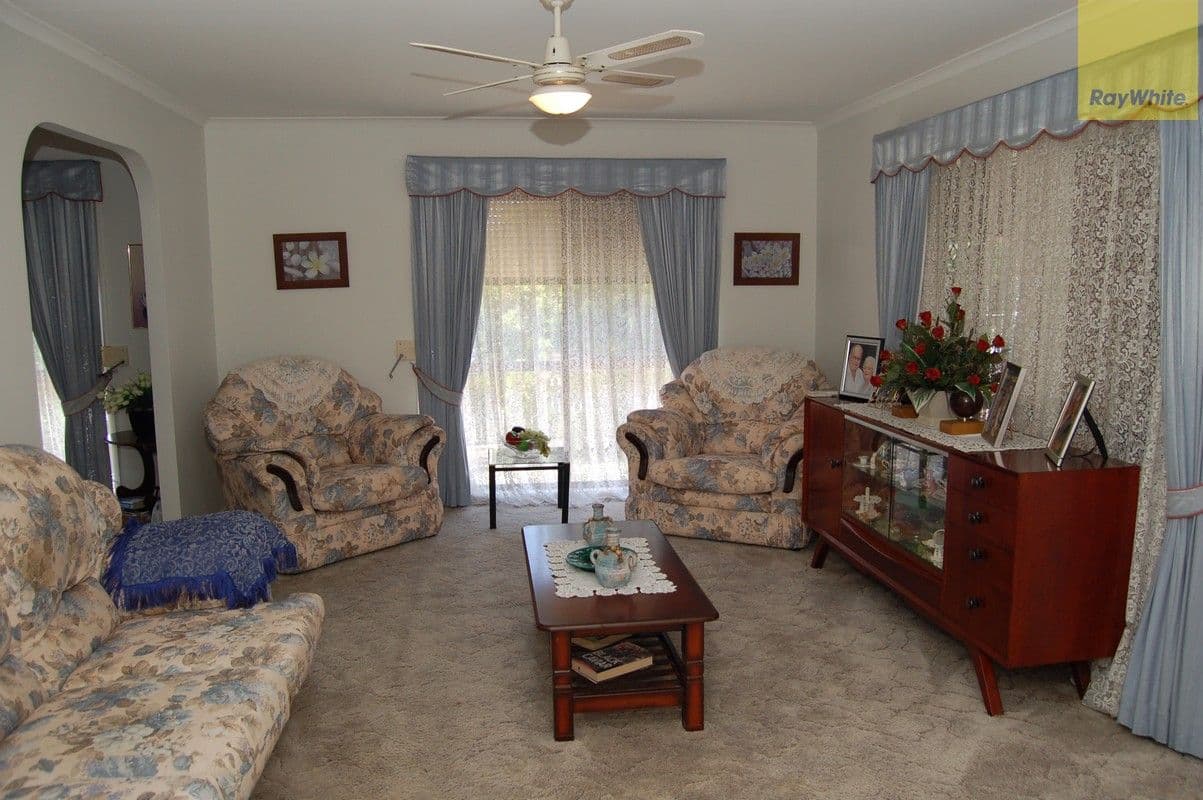 102 Conifer Street, Hillcrest QLD 4118, Hillcrest - Thumbnail 2