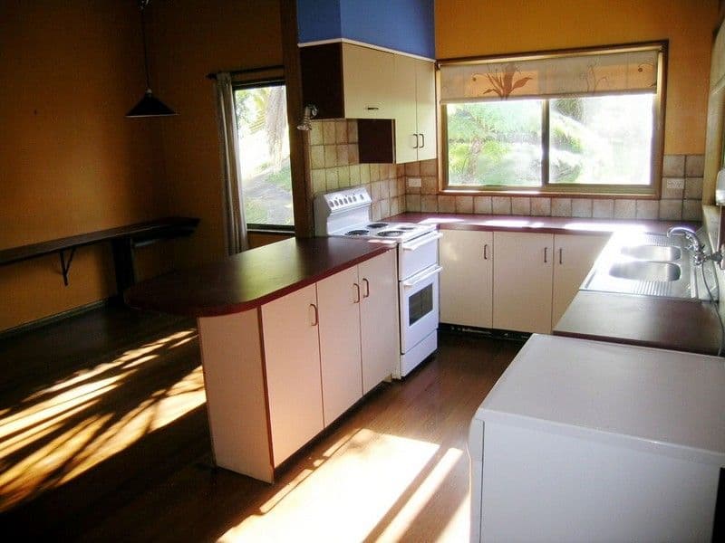 17 Lighthouse Road, PORT MACQUARIE NSW 2444, Port Macquarie - Thumbnail 4