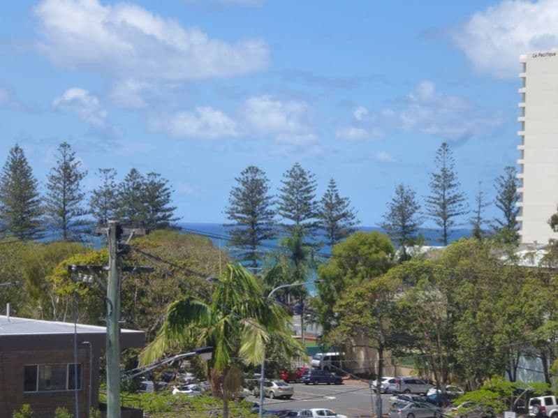 BURLEIGH HEADS QLD 4220, Burleigh Heads - Thumbnail 8