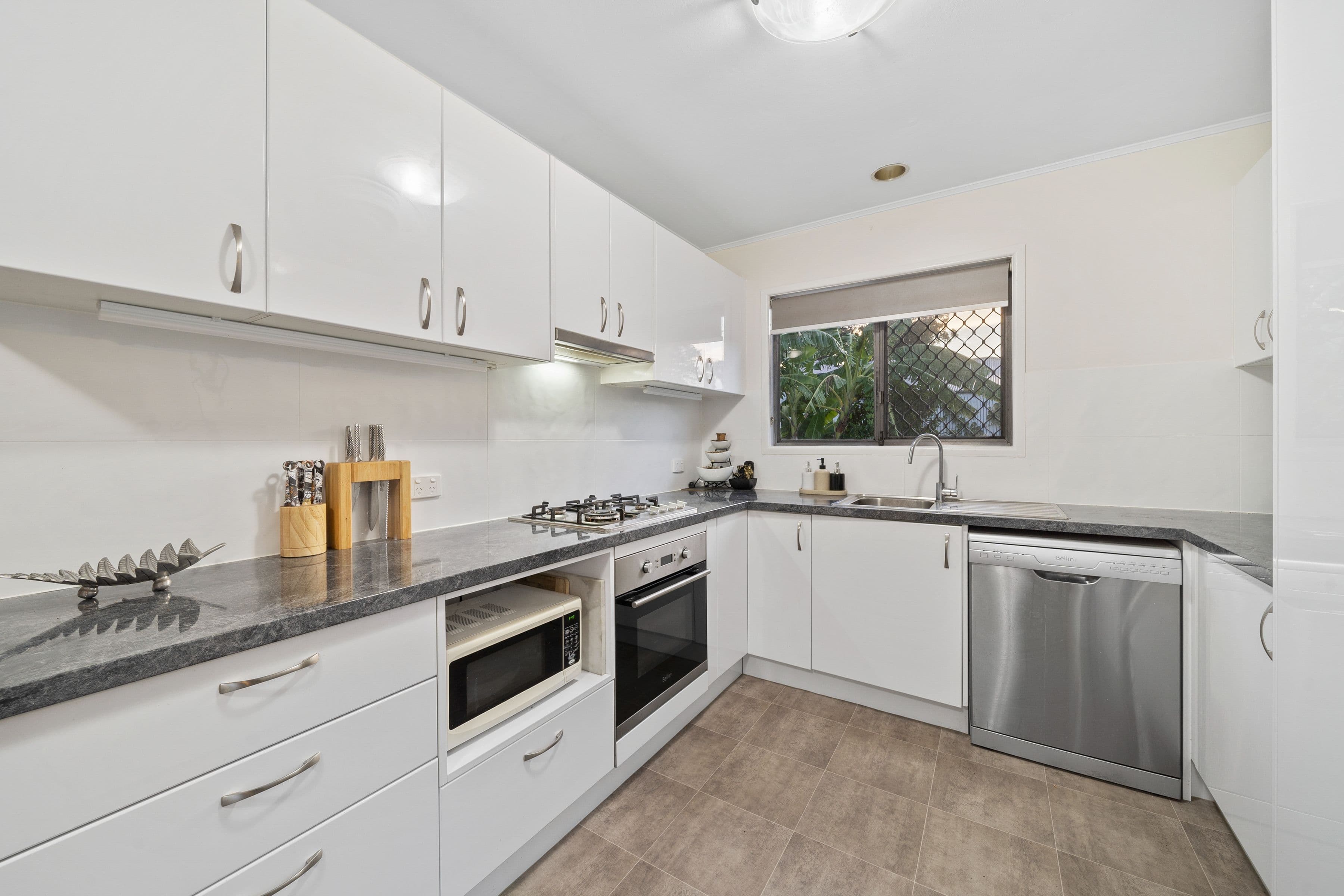 28 Jarrah Avenue, Prestons, Prestons - Thumbnail 3