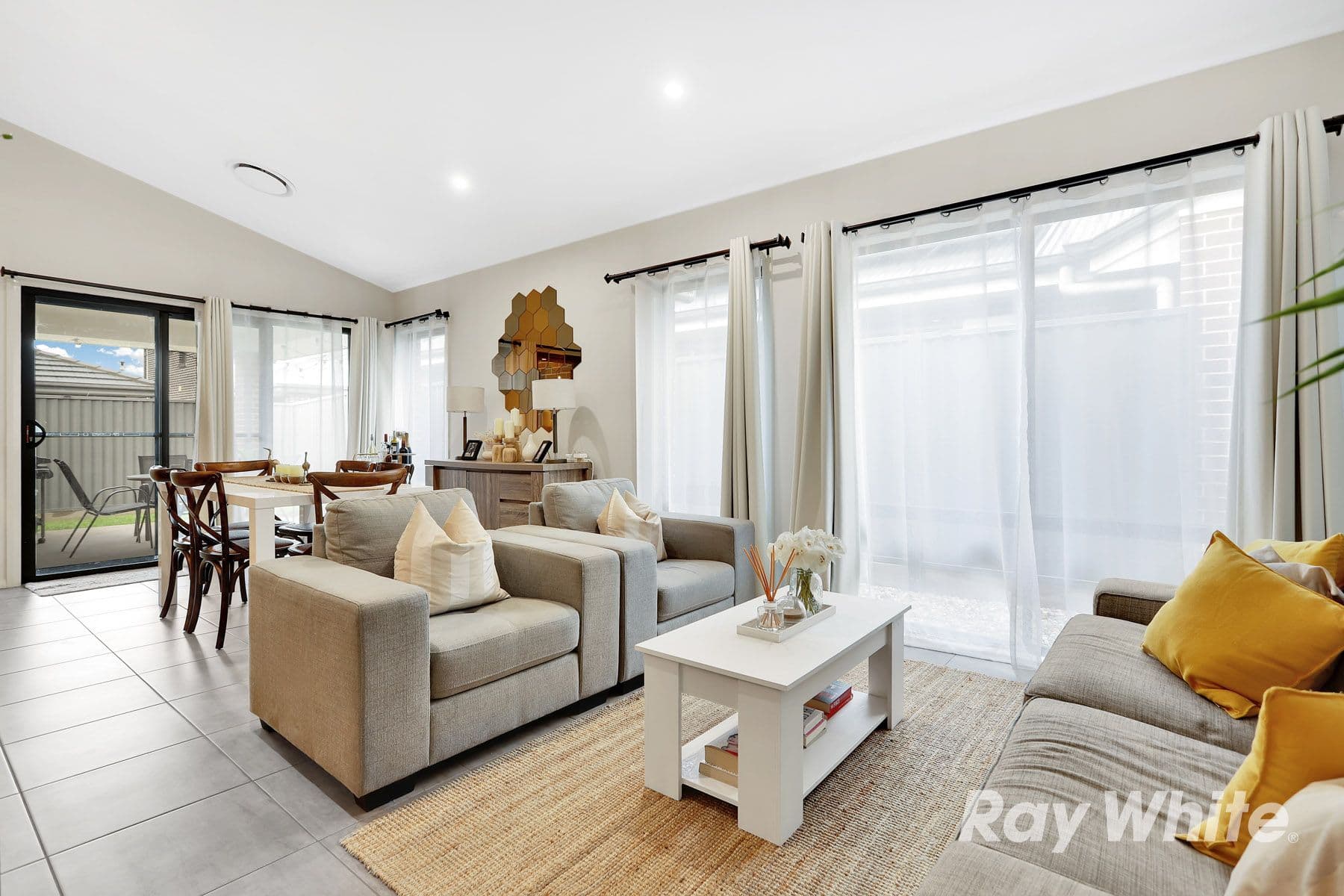 33 Chelsfield Street, Gosnells, Jordan Springs - Thumbnail 3