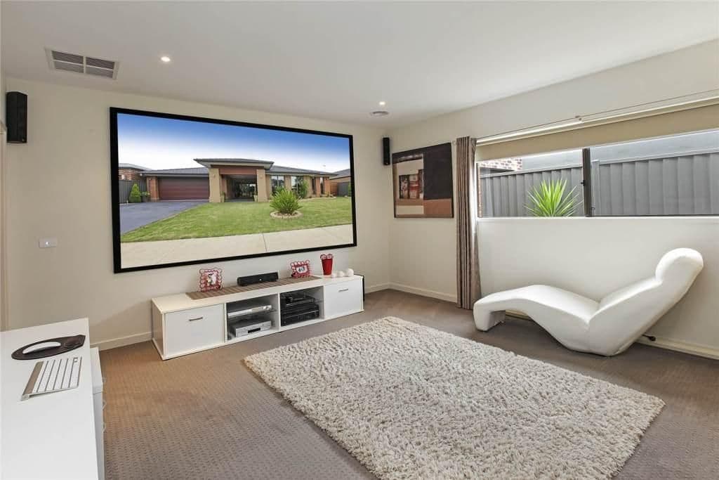 93 Buckingham Street, LARA VIC 3212, Lara - Thumbnail 2