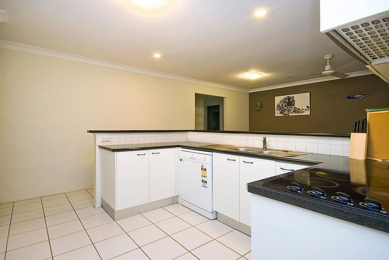 13 Bartle Frere Crescent, ALGESTER QLD 4115, Algester - Thumbnail 3