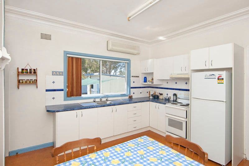 9 Dalnott Road, GOROKAN NSW 2263, Gorokan - Thumbnail 3