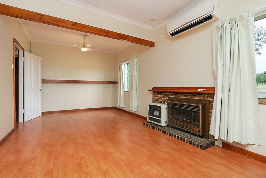 11 Batten Street, Coolbellup WA 6163, Coolbellup - Thumbnail 6