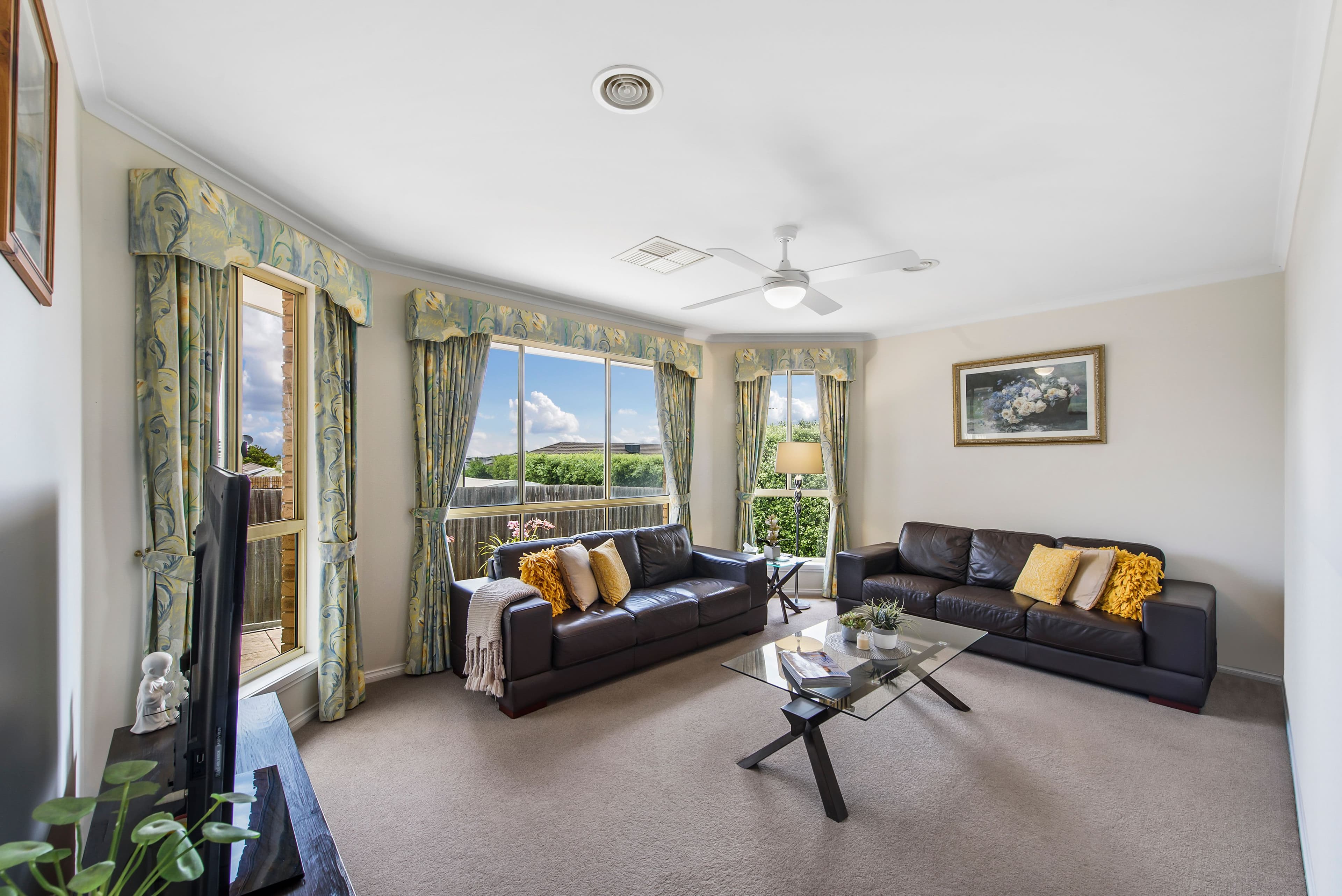 9 Wellington Drive, Hillside VIC 3037, Hillside - Thumbnail 6