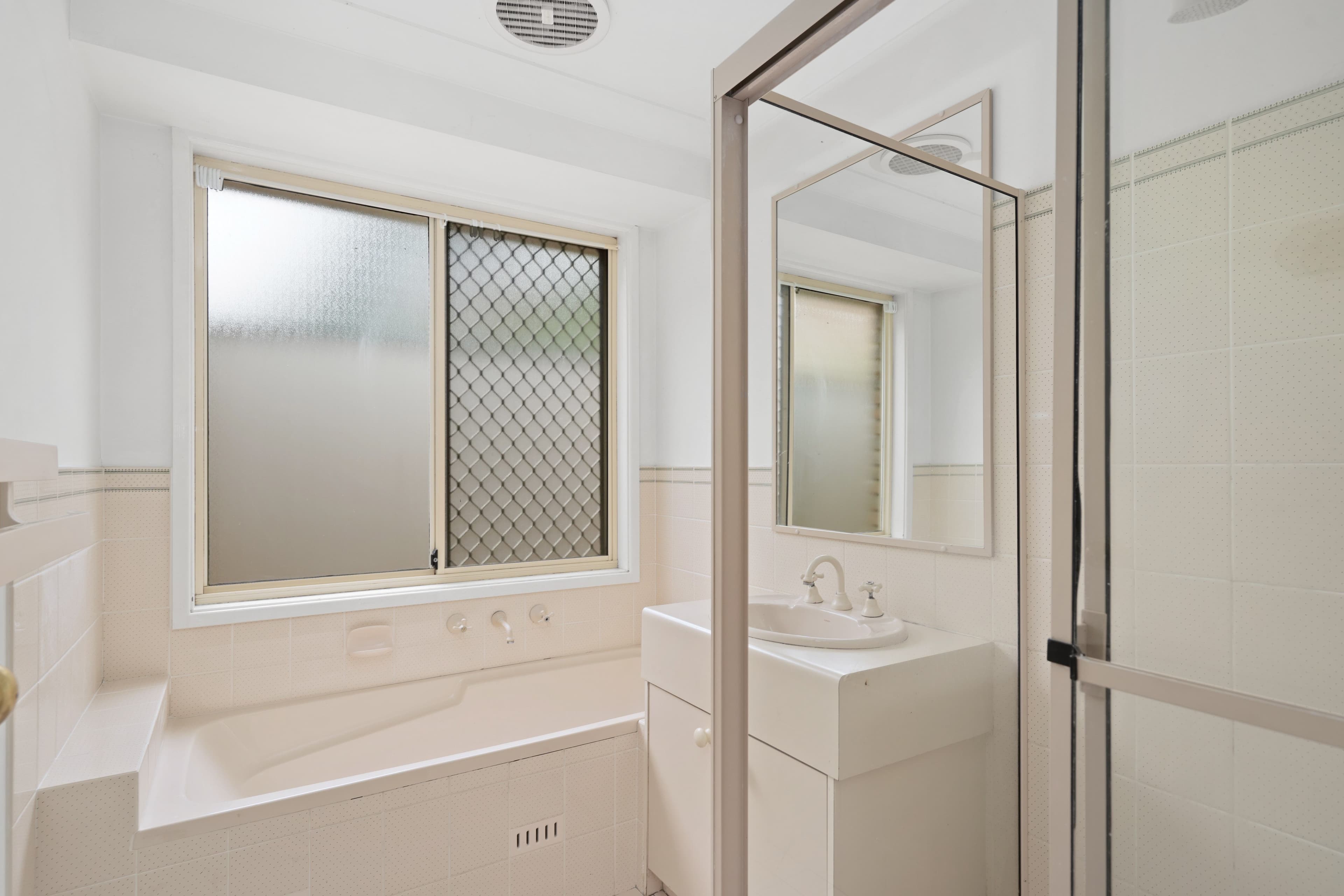 4 Olive Kari Close, Kariong - Thumbnail 7