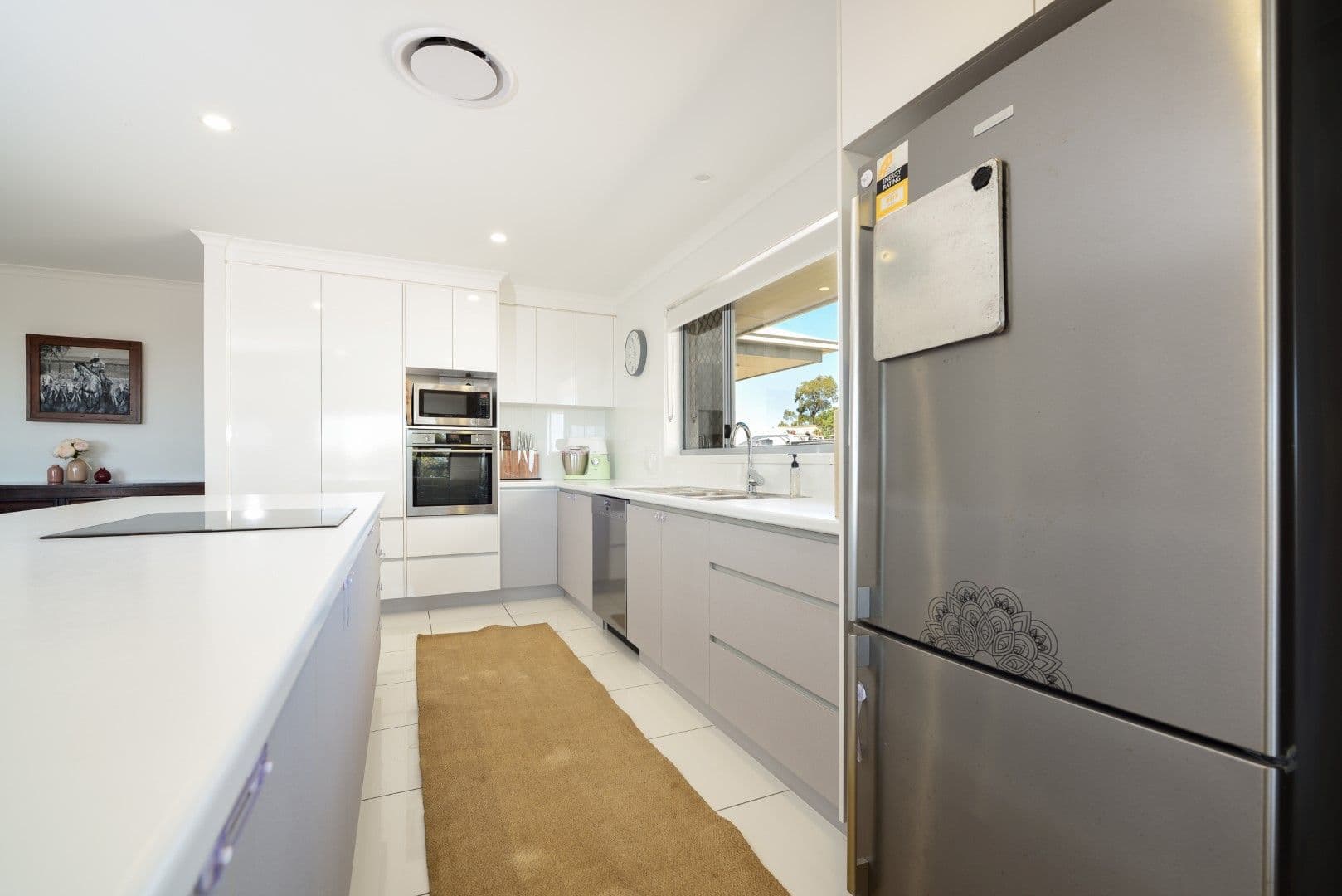 8 Eucalyptus Place, Kirkwood QLD 4680, Kirkwood - Thumbnail 3